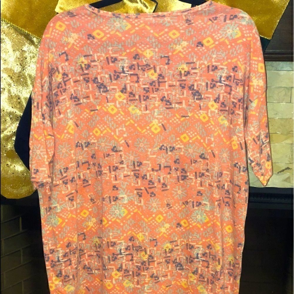 Lularoe Irma Coral Tribal Print Tunic Shirt  XS